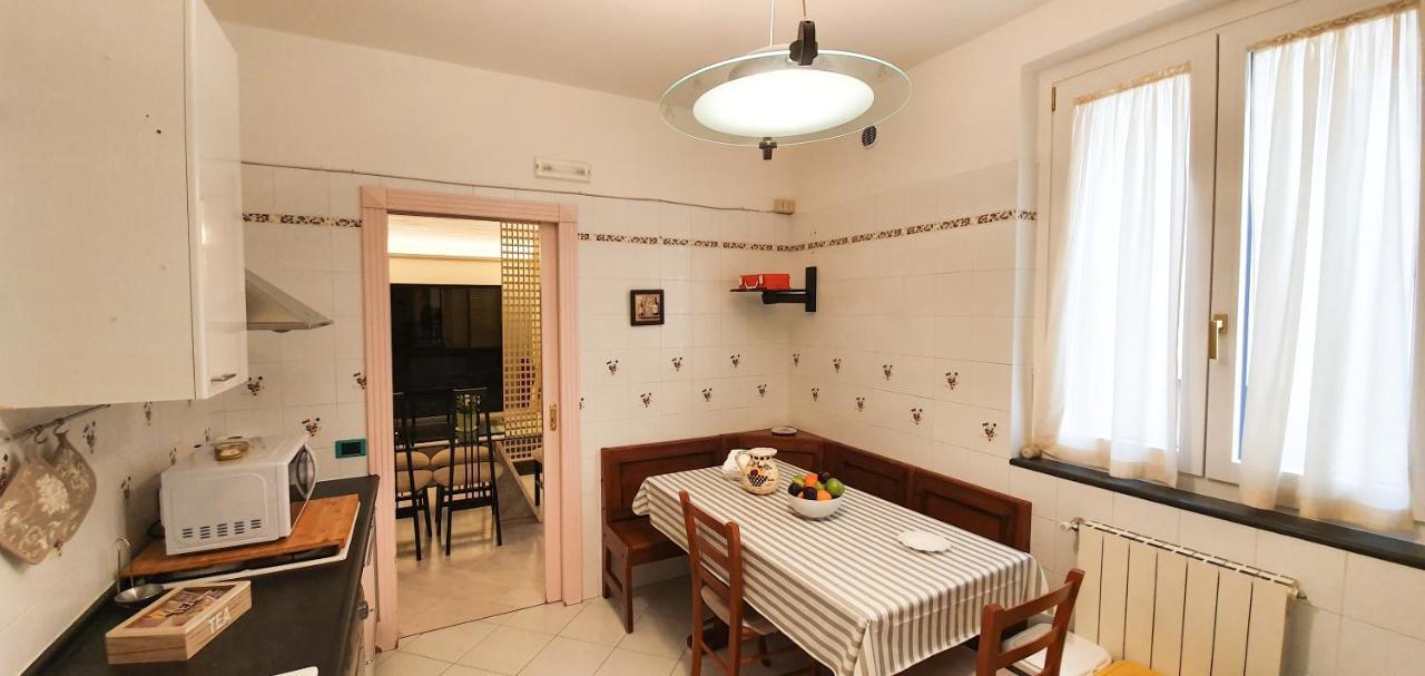 Casa De Amicis 18 Bed and Breakfast Montescaglioso Buitenkant foto